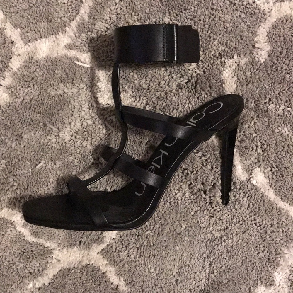 Calvin Klein caged heel - Picture 4 of 4
